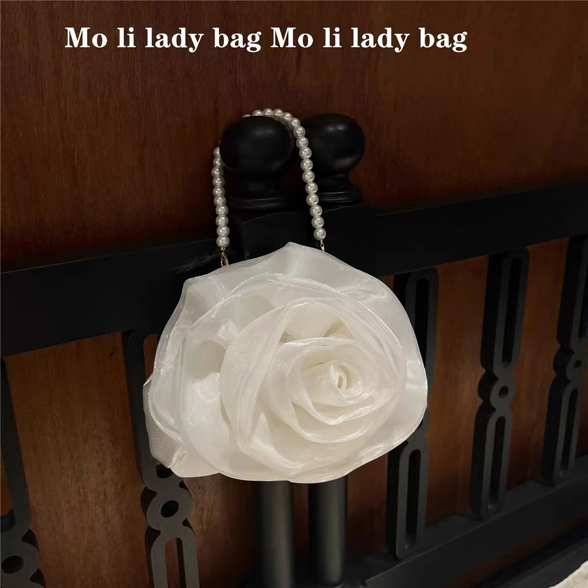 Luxury Designer Satin Floral H - Interior Design Elegant ulasan dan harga