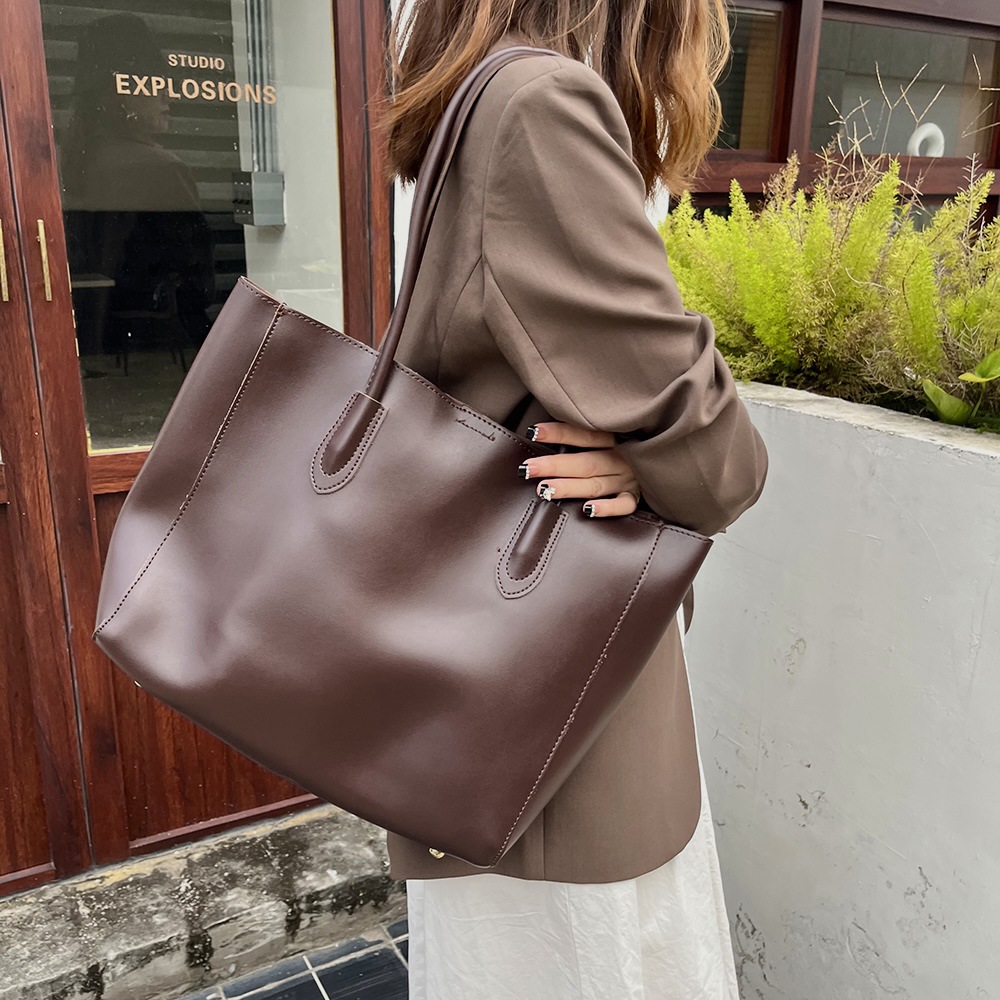 CGCBAG Fashion Designer Luxury - Interior Design Elegant ulasan dan harga
