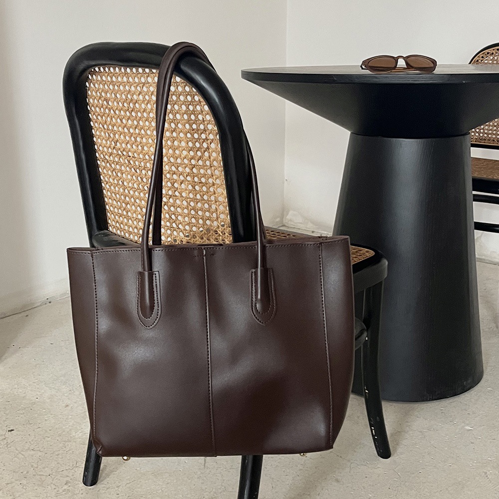 CGCBAG Fashion Designer Luxury - Interior Design Elegant ulasan dan harga