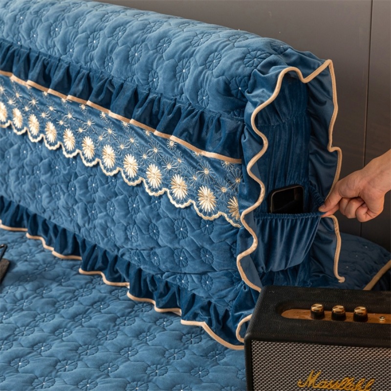 1 piece of polyester material  - Velvet Cushion Cover ulasan dan harga
